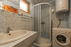 Vineyard Cottage Rataj