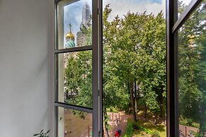 Cozy Place on the Griboyedov Canal 2b