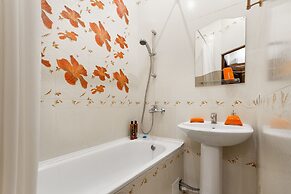 Cozy Place on the Griboyedov Canal 2b