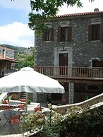 Tsarbou Guesthouse