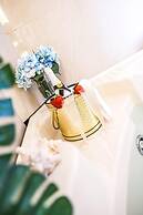 Ocean Front Property - Villa 3 Aruba with Hot Tub