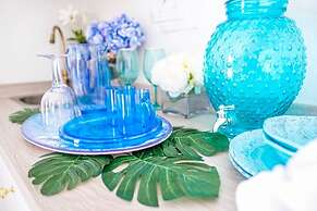 Ocean Front Property - Villa 3 Aruba with Hot Tub