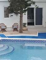 Ocean Front Property - Villa 4 Aruba w pool view