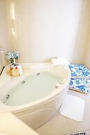 Ocean Front Villa in Aruba - Stunning Full House