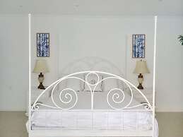 Ocean Front Villa in Aruba - Stunning Full House