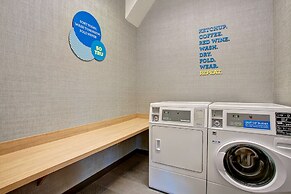 Tru By Hilton Monroe