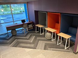 Tru By Hilton Monroe