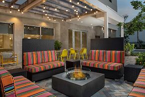 Home2 Suites by Hilton Miami Doral West Airport