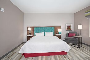 Hampton Inn & Suites Watsonville