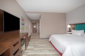 Hampton Inn & Suites Watsonville
