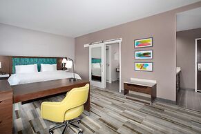 Hampton Inn & Suites Watsonville