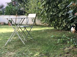 No5 Sea View Attic Studio