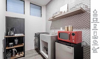 Tampico Apartments