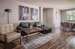 Tampico Apartments