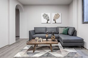 Tampico Apartments