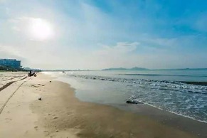 Yi Shu Jing Pin Holiday Hotel