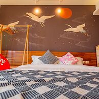 Yi Shu Jing Pin Holiday Hotel