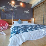 Yi Shu Jing Pin Holiday Hotel