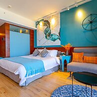 Yi Shu Jing Pin Holiday Hotel