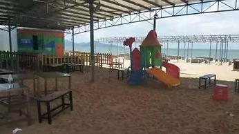 Yi Shu Jing Pin Holiday Hotel