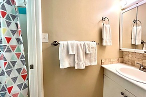 Sea Breeze 211 2 Bedroom Condo by RedAwning