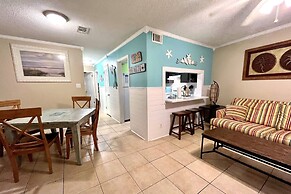 Sea Breeze 211 2 Bedroom Condo by RedAwning