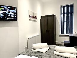 Victory Luxury Hot Tub House