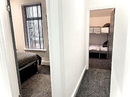 Victory Luxury Hot Tub House