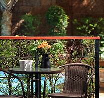 Nai Harn Condominium