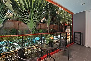 Nai Harn Condominium