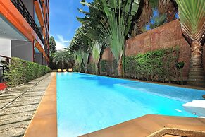 Nai Harn Condominium