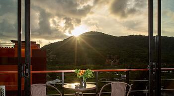 Nai Harn Condominium