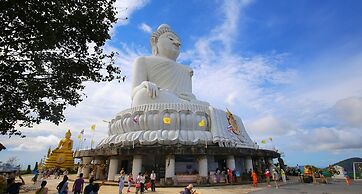 Nai Harn Condominium