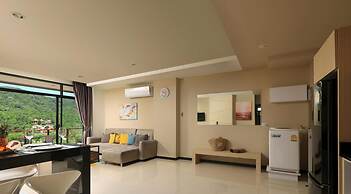 Nai Harn Condominium