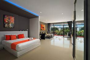 Nai Harn Condominium