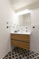 AirTLV Sirkin Apartment