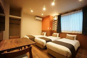 WIRES HOTEL James zaka