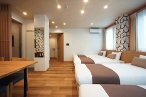 WIRES HOTEL James zaka