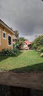 View Mountain House - Backpackers