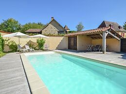 Luxury Villa With Swimming Pool
