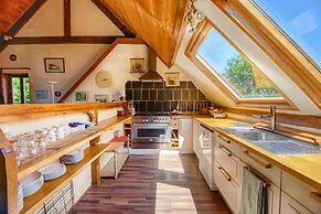Quaint Holiday Home in Ferce