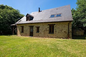 Quaint Holiday Home in Ferce