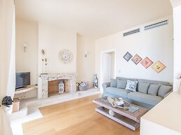 Beautiful Villa Near Sea in Peloponnese