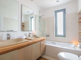 Beautiful Villa Near Sea in Peloponnese