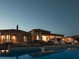 Luxurious Villa in Peloponnese With Pool