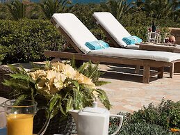 Luxurious Villa in Peloponnese With Pool