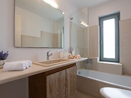 Luxurious Villa in Peloponnese With Pool