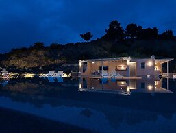 Villa in Peloponnese With Pool