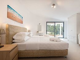 Villa in Peloponnese With Pool