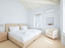 Villa in Peloponnese With Pool